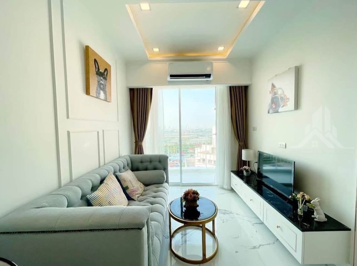 The empire tower pattaya 1-bed condo for rent in jomtien