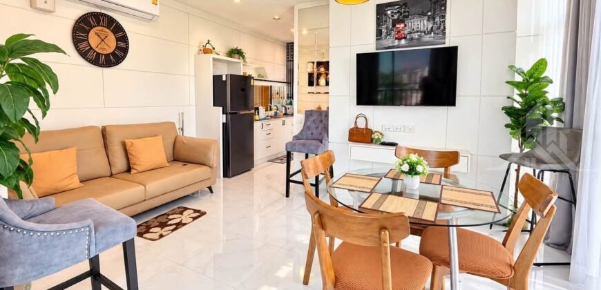 The Grand AD Jomtien Beach 2-Bed Condo for Rent with Sea View