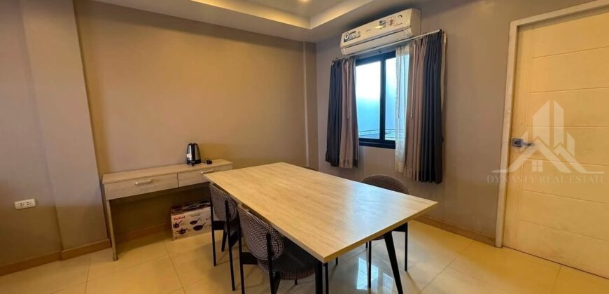 The Lake Huay Yai 3-Bed House for Rent – Pet Friendly