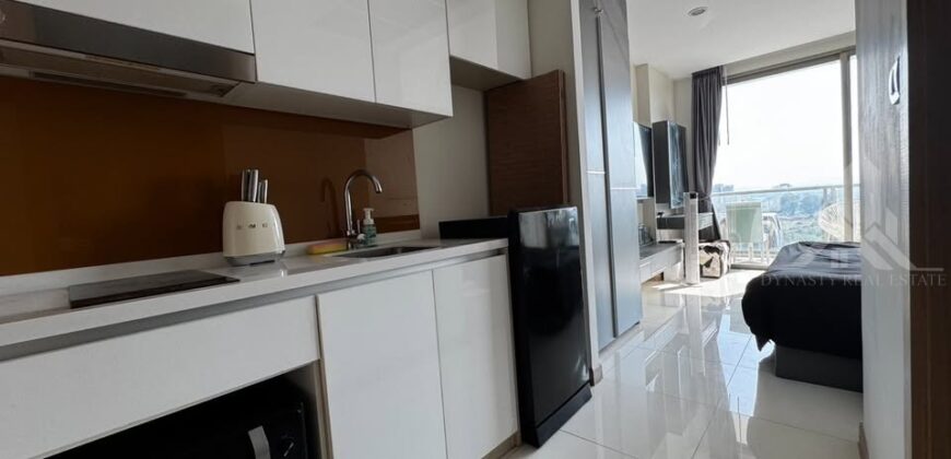 The Riviera Wongamat Studio Sea View Condo for Sale & Rent