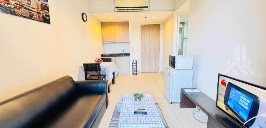 Unixx South Pattaya 1-Bed Condo for Rent with Sea View