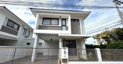Uriwan Grand Villa 3-Bed House for Sale & Rent in East Pattaya