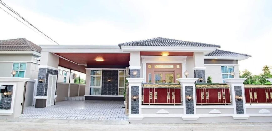 Wiphawan Village 3-Bed House for Sale & Rent, Nong Pla Lai – 126 Sq.Wah