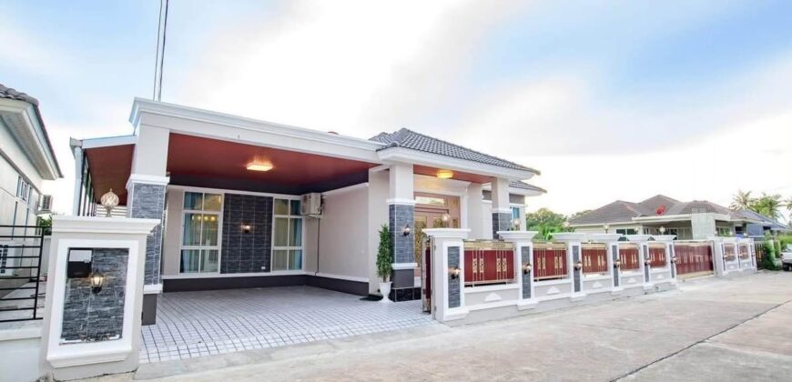 Wiphawan Village 3-Bed House for Sale & Rent, Nong Pla Lai – 126 Sq.Wah
