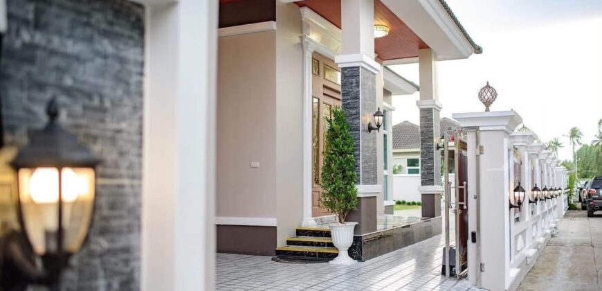 Wiphawan Village 3-Bed House for Sale & Rent, Nong Pla Lai – 126 Sq.Wah