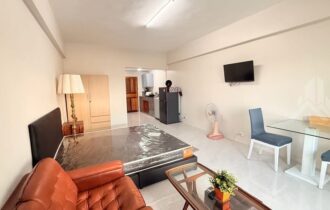 Yensabai Condotel 39 sqm Top-Floor Condo for Rent in South Pattaya Yensabai Condotel 39 sqm Top-Floor Condo for Rent in South Pattaya